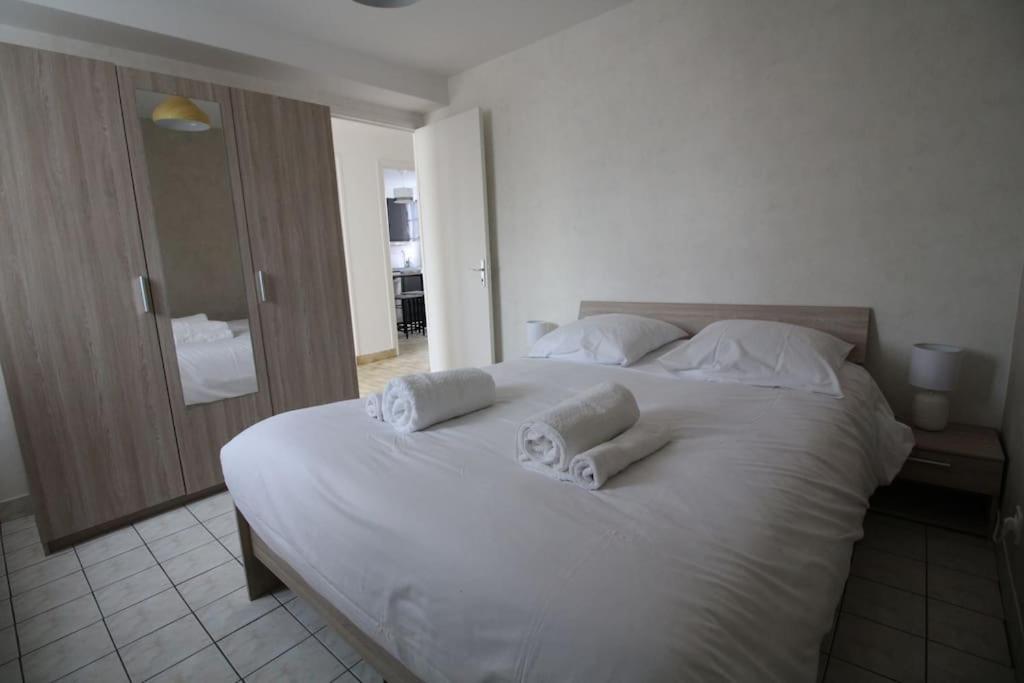 Joli T3 Renove / Wifi / Grand Parking Apartment La Couronne  Bagian luar foto