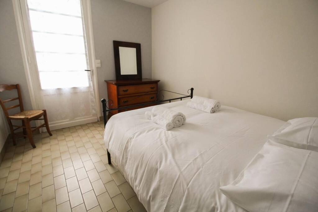 Joli T3 Renove / Wifi / Grand Parking Apartment La Couronne  Bagian luar foto