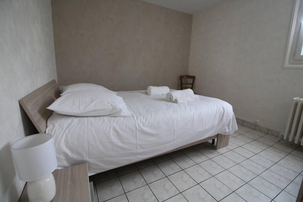 Joli T3 Renove / Wifi / Grand Parking Apartment La Couronne  Bagian luar foto